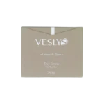 کرم روز روشن کننده پوست خشک وسلی